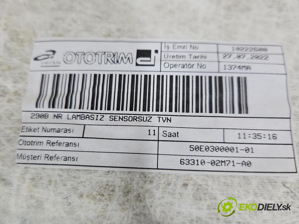 Toyota Corolla E21 2019- špinavý: / sedan