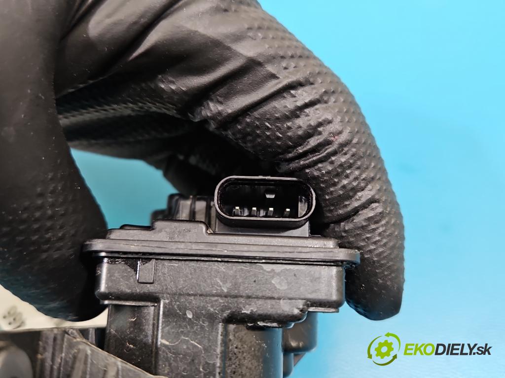 Bmw iX1 U11 0.0 elektrický: 272 HP automatic 200 kW 1 cm3 5- ventil voda: 9462114