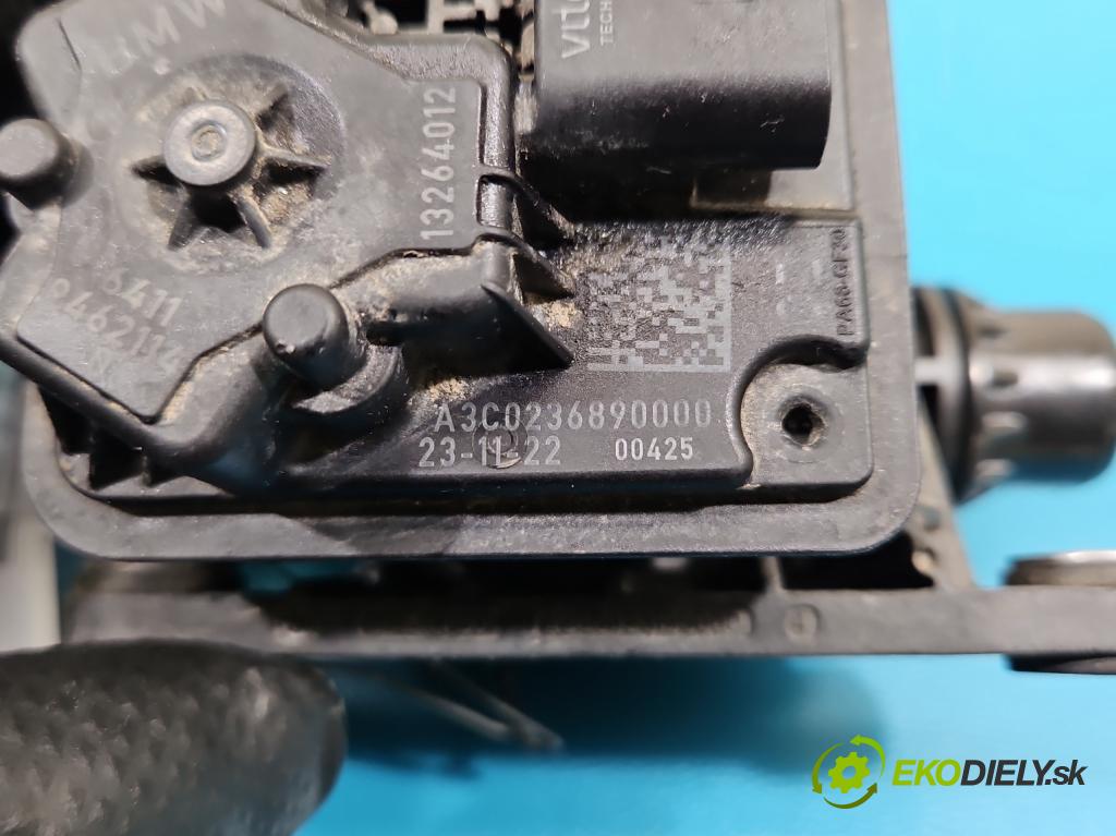 Bmw iX1 U11 0.0 elektrický: 272 HP automatic 200 kW 1 cm3 5- ventil voda: 9462114