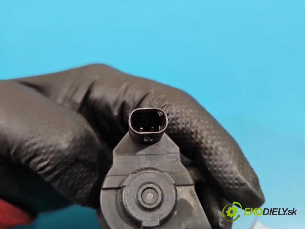 Bmw iX1 U11 0.0 elektrický: 272 HP automatic 200 kW 1 cm3 5- ventil voda: 9896408