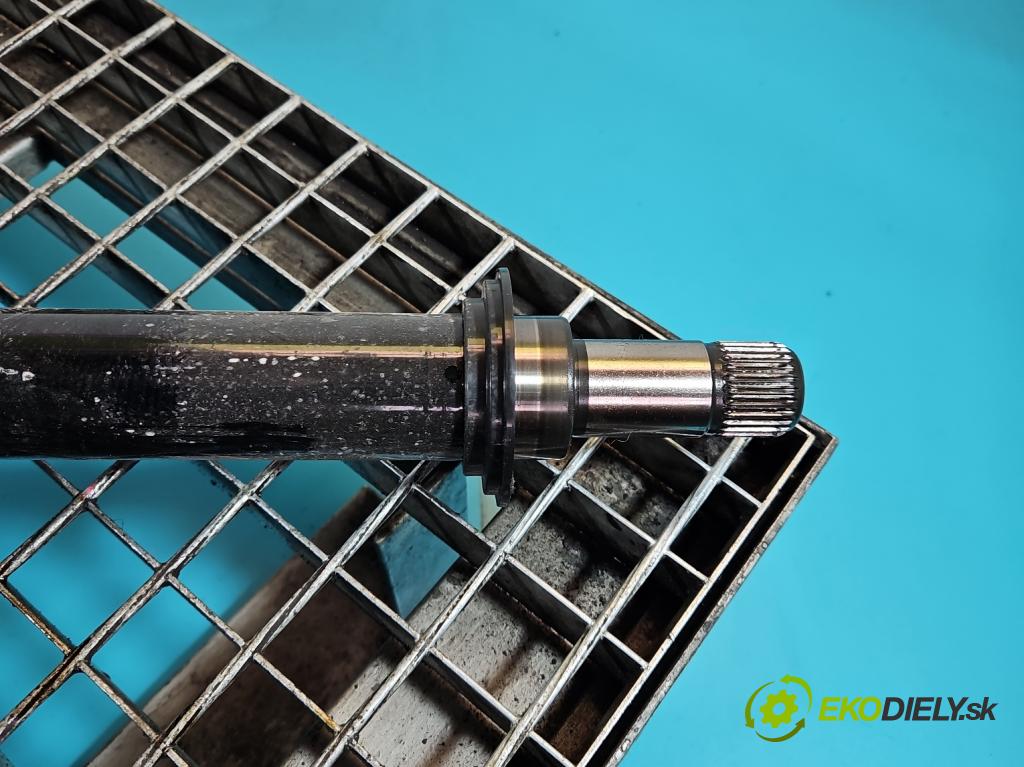 Bmw iX1 U11 0.0 elektrický: 272 HP automatic 200 kW 1 cm3 5- poloos predné pravé 9884798-01