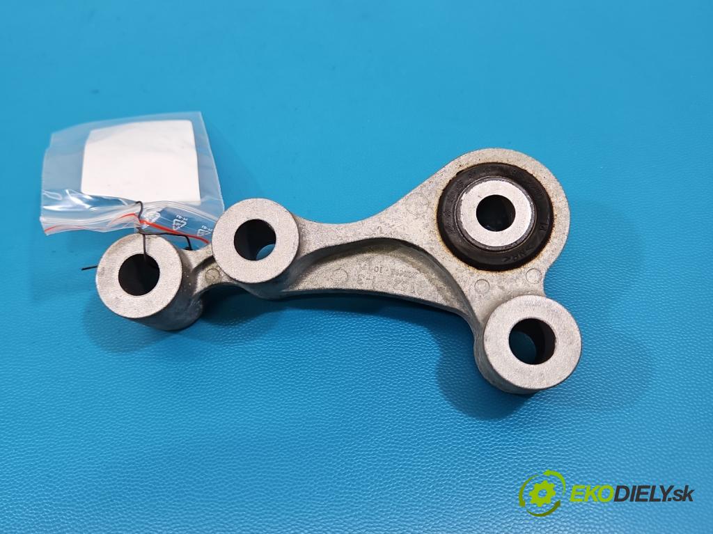 Bmw iX1 U11 0.0 elektrický: 272 HP automatic 200 kW 1 cm3 5- Upevnenie: 9894731