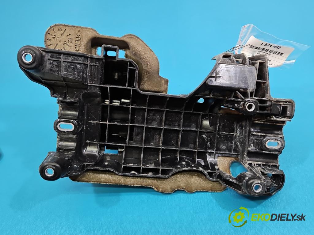 Bmw iX1 U11 0.0 elektrický: 272 HP automatic 200 kW 1 cm3 5- Upevnenie: 8490369