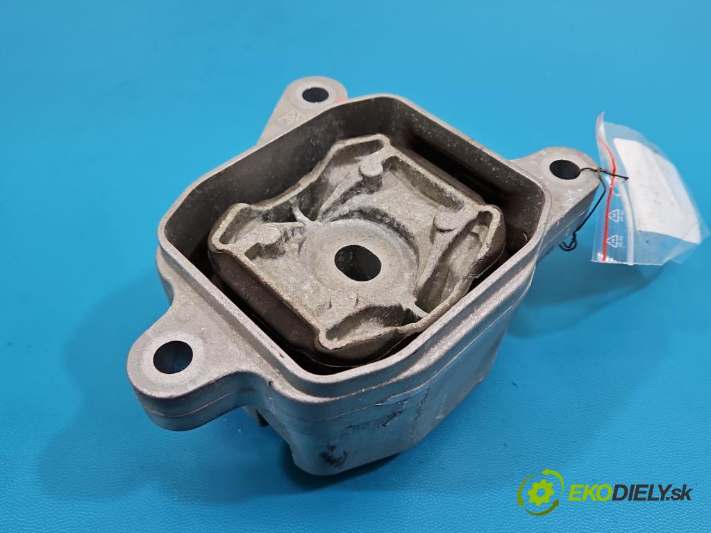 Bmw iX1 U11 0.0 elektrický: 272 HP automatic 200 kW 1 cm3 5- airbag motora 9894729 (Držiak motora)