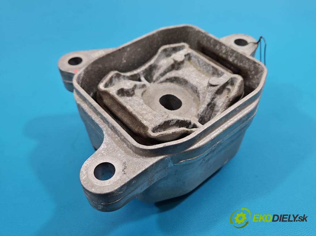 Bmw iX1 U11 0.0 elektrický: 272 HP automatic 200 kW 1 cm3 5- airbag motora 9894730 (Držiak motora)