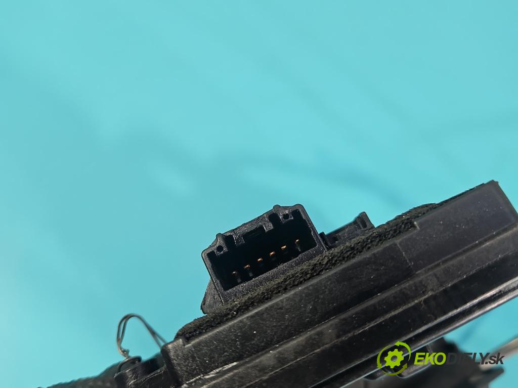 Mazda 6 I GG 2002-2007 2.0 16V 141 HP manual 104 kW 1999 cm3 5- zámok predné ľavý