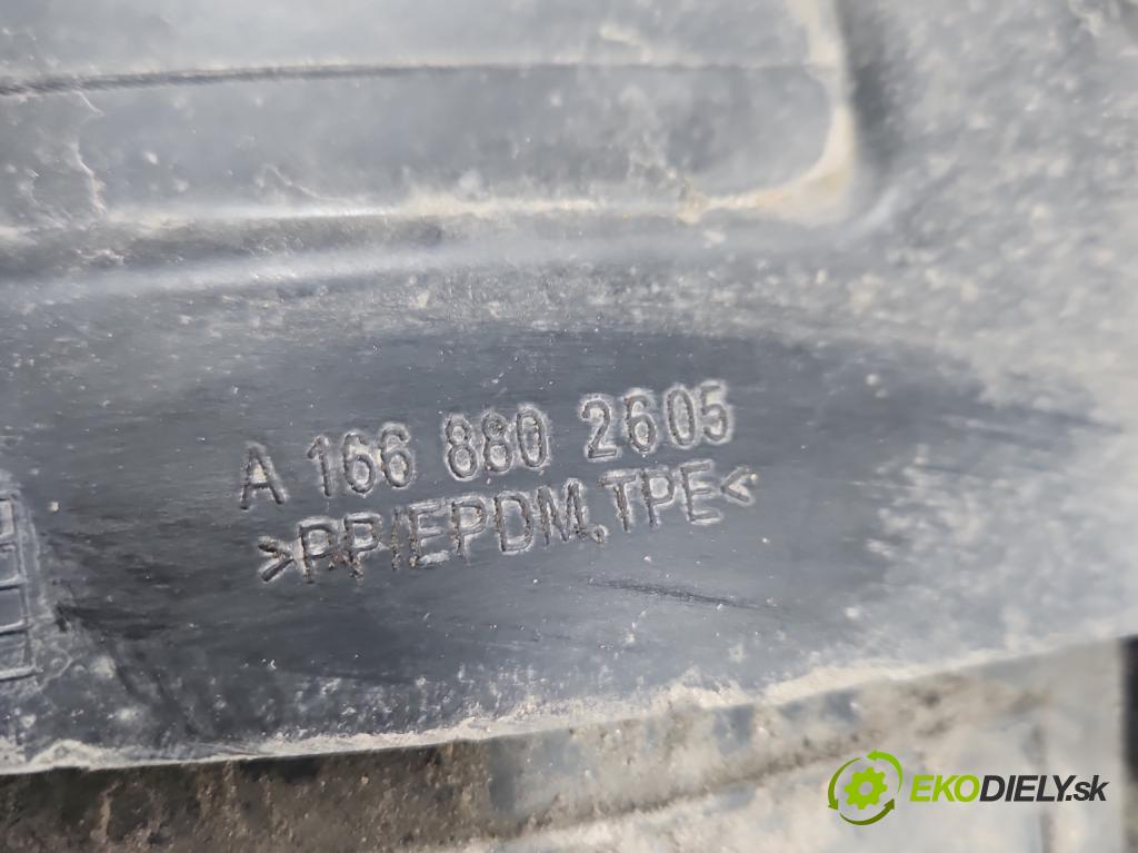 Mercedes GL II X166 2012-2015 4.7 V8 278928 340KM: automatic 250 kW 4663 cm3 5- Blatník: predné ľavé A1668802605