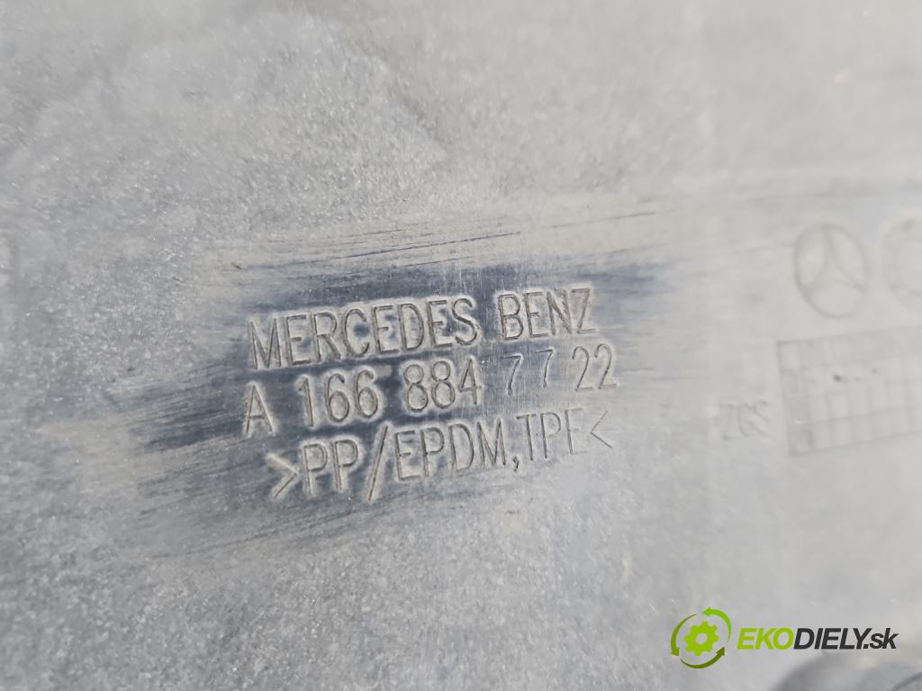 Mercedes GL II X166 2012-2015 4.7 V8 278928 340KM: automatic 250 kW 4663 cm3 5- Blatník: predné pravé A1668847722