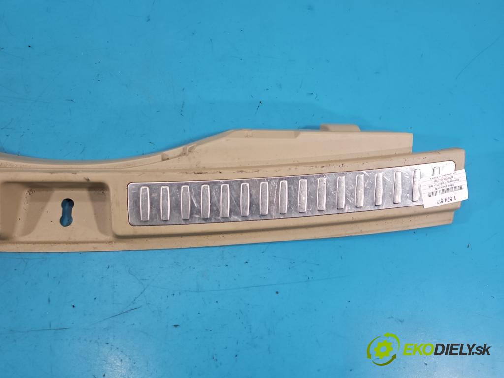 Mercedes GL II X166 2012-2015 4.7 V8 340KM: automatic 250 kW 4663 cm3 5- kryt plast A1666900341