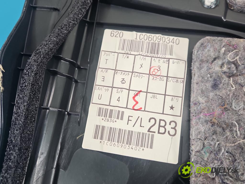 Lexus NX I 2014-2021 2.5 16V 155 HP automatic 114 kW 2494 cm3 5- Čalounictví: dvere predné ľavé 67602-X1B15