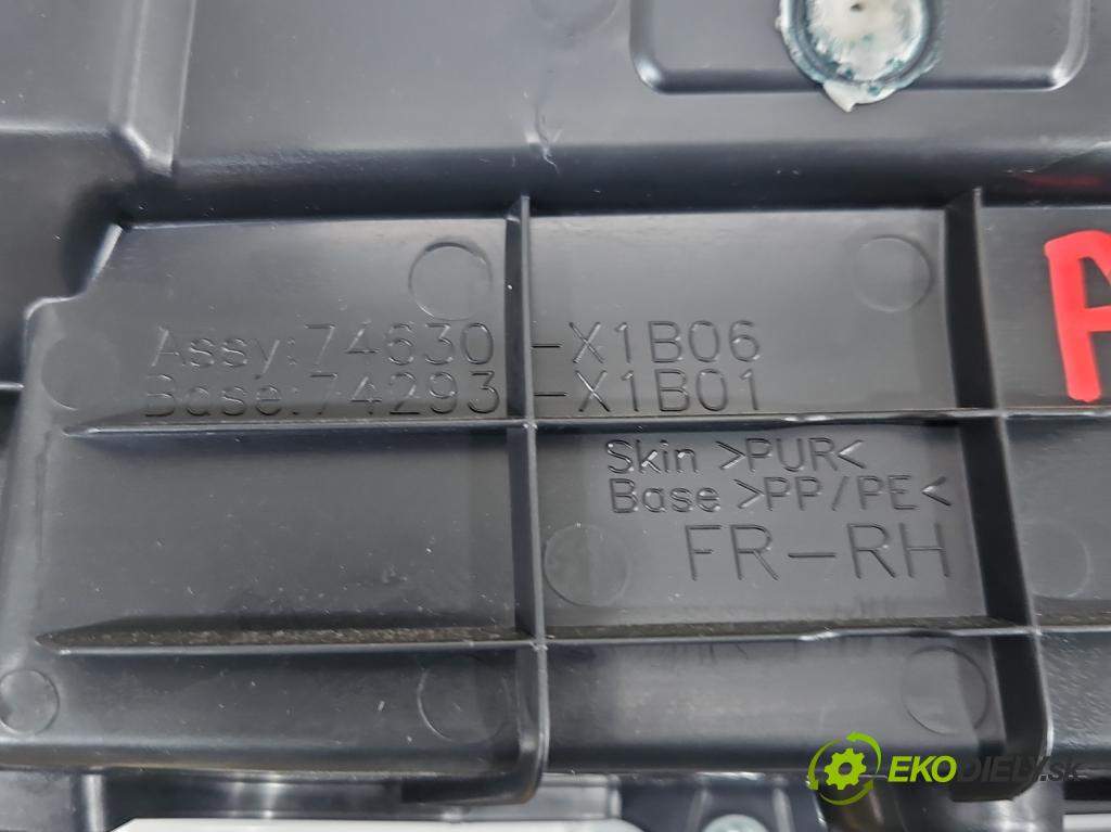 Lexus NX I 2014-2021 2.5 16V 155 HP automatic 114 kW 2494 cm3 5- Čalounictví: dvere predné pravé 74630-X1B06