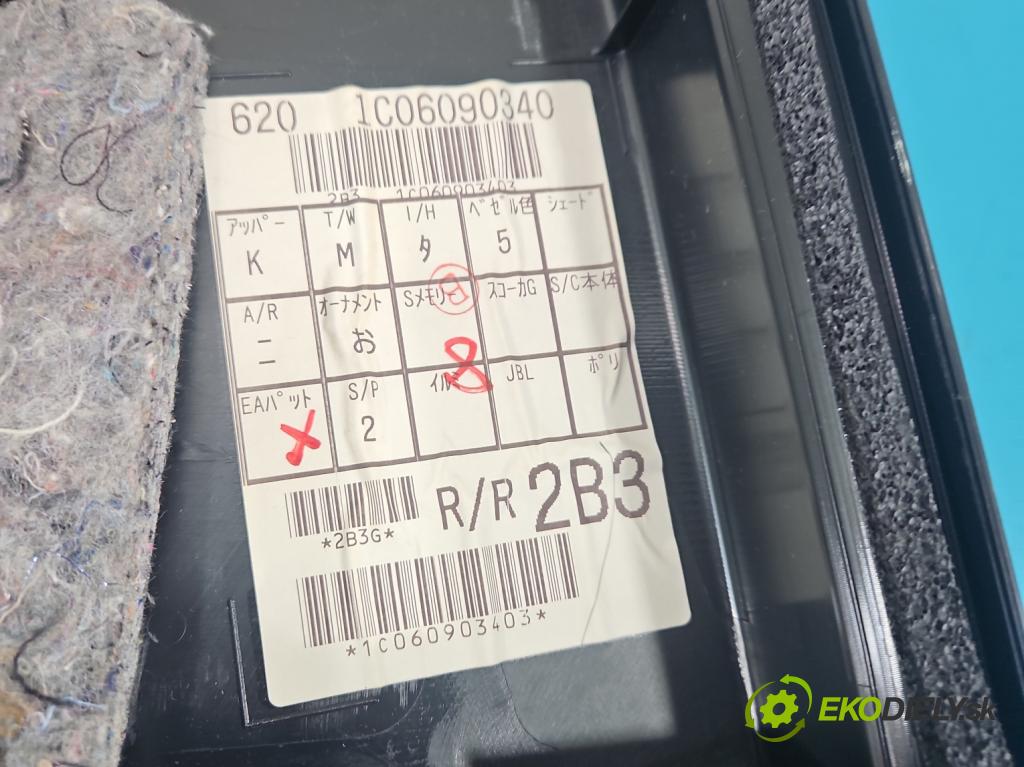 Lexus NX I 2014-2021 2.5 16V 155 HP automatic 114 kW 2494 cm3 5- Čalounictví: dvere zadné pravé 74650-X1B01