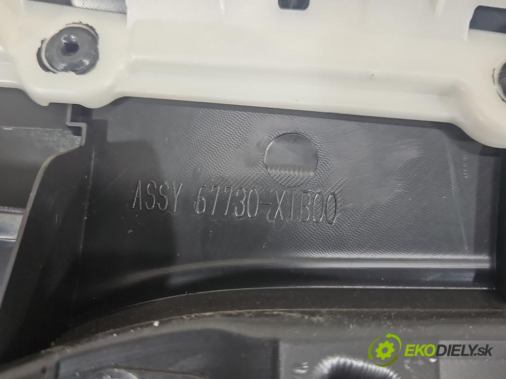 Lexus NX I 2014-2021 2.5 16V 155 HP automatic 114 kW 2494 cm3 5- Čalounictví: dvere zadné pravé 74650-X1B01