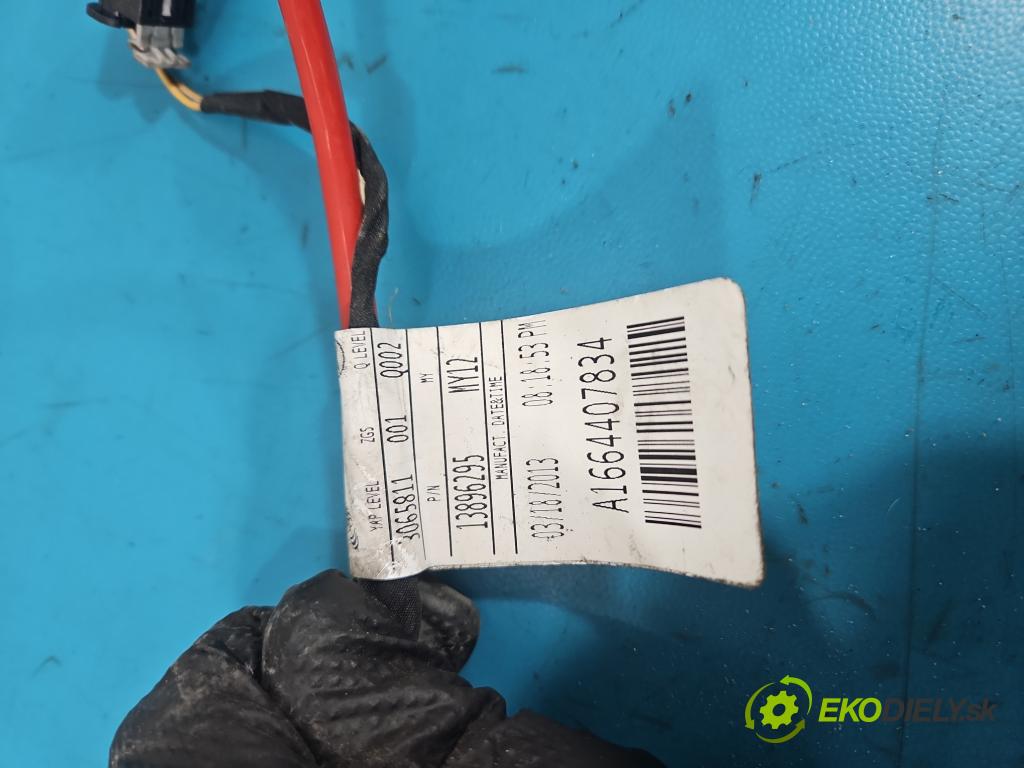 Mercedes GL II X166 2012-2015 4.7 V8 278928 340KM automatic 250 kW 4663 cm3 5- Balíček: řízení manažerské A1664407834