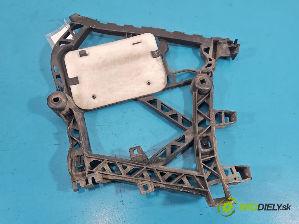 Mercedes GL II X166 2012-2015 4.7 V8 340KM: automatic 250 kW 4663 cm3 5- Boty: nárazník zadné ľavý