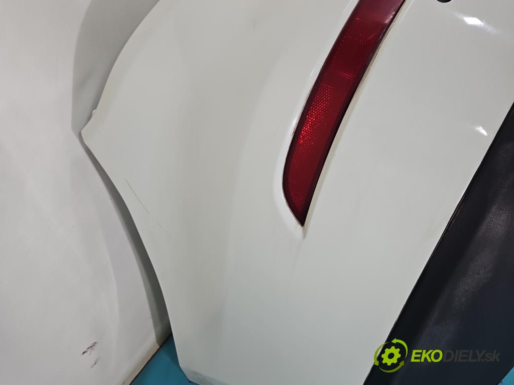 Mercedes GL II X166 2012-2015 4.7 V8 278928 340KM: automatic 250 kW 4663 cm3 5- nárazník zadné A1668852125 (Kľučka dverí ostatné)