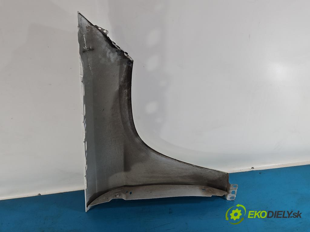 Mercedes GL II X166 2012-2015 4.7 V8 278928 340KM: automatic 250 kW 4663 cm3 5- blatník predné ľavý  (Blatník predný ľavý)