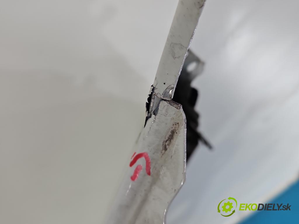 Mercedes GL II X166 2012-2015 4.7 V8 278928 340KM: automatic 250 kW 4663 cm3 5- blatník predné ľavý  (Blatník predný ľavý)