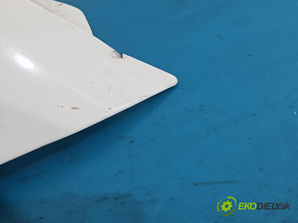 Mercedes GL II X166 2012-2015 4.7 V8 278928 340KM: automatic 250 kW 4663 cm3 5- blatník predné pravý  (Kľučka dverí ostatné)