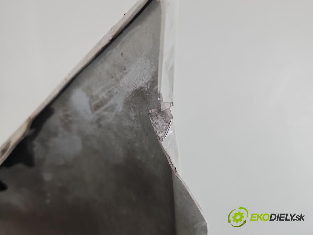 Mercedes GL II X166 2012-2015 4.7 V8 278928 340KM: automatic 250 kW 4663 cm3 5- blatník predné pravý  (Kľučka dverí ostatné)