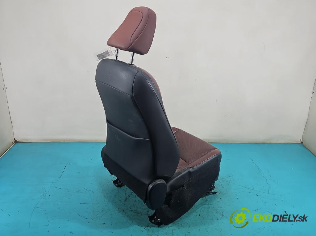 Lexus NX I 2014-2021 2.5 16V 155 hp automatic 114 kW 2494 cm3 5- Sedadlo levý  (Sedadlo)