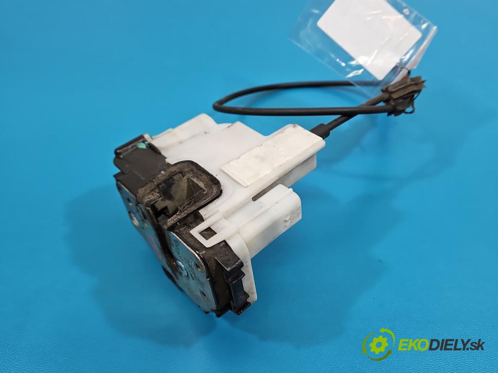 Fiat 500 2007-2020 1.3 jtd 75 HP manual 55 kW 1248 cm3 3- zámok predné pravý 51785918