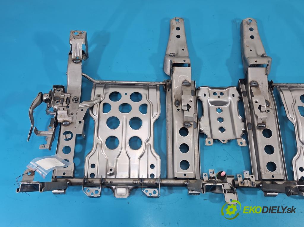 Lexus NX I 2014-2021 2.5 16V 155 hp automatic 114 kW 2494 cm3 5- Rám: