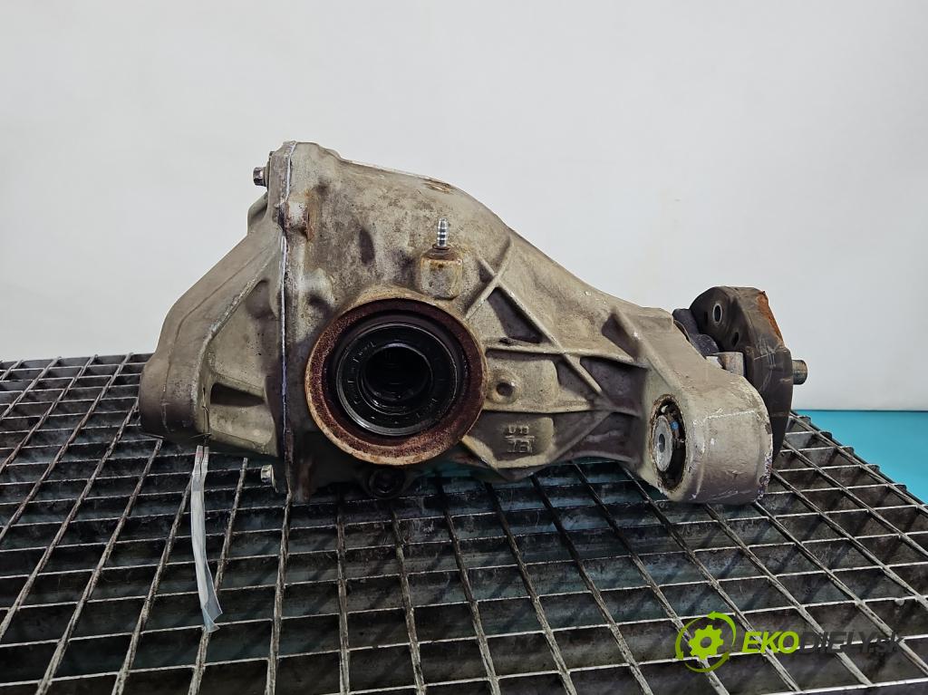 Mercedes GL II X166 2012-2015 4.7 V8 278928 340KM: automatic 250 kW 4663 cm3 5- Most: zadní: 1663501414