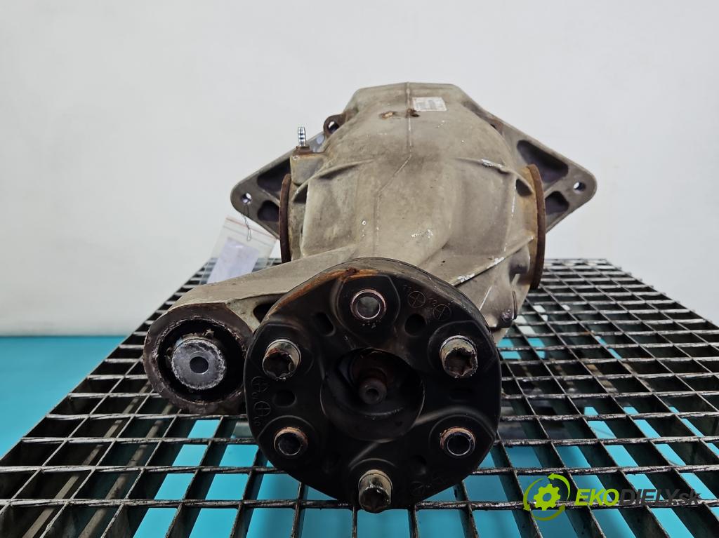 Mercedes GL II X166 2012-2015 4.7 V8 278928 340KM: automatic 250 kW 4663 cm3 5- Most: zadní: 1663501414