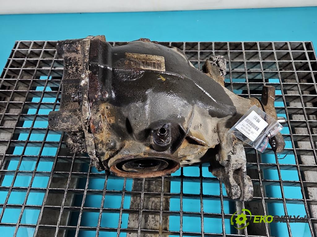 Mercedes S W221 2005-2013 3.5 V6 272 HP automatic 200 kW 3498 cm3 4- Most: zadní: 3.07