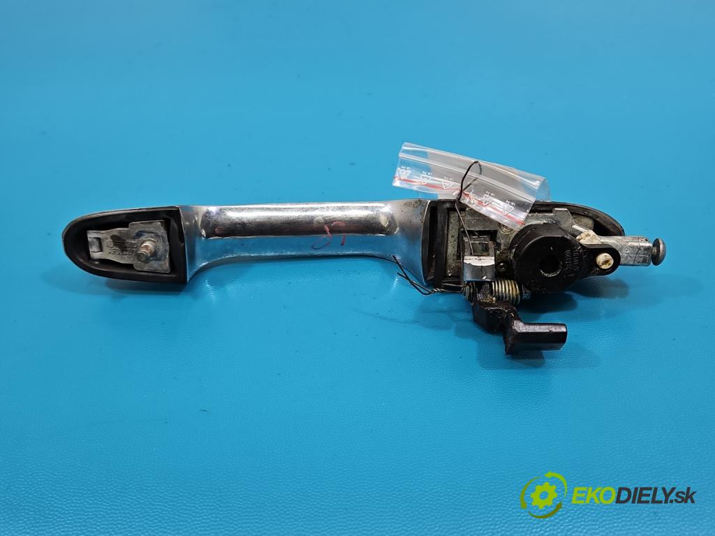 Fiat 500 2007-2020 1.3 jtd 75 HP manual 55 kW 1248 cm3 3- rukoväť predné ľavé mimo:  (Kľučka dverí vonkajšia predná ľavá)