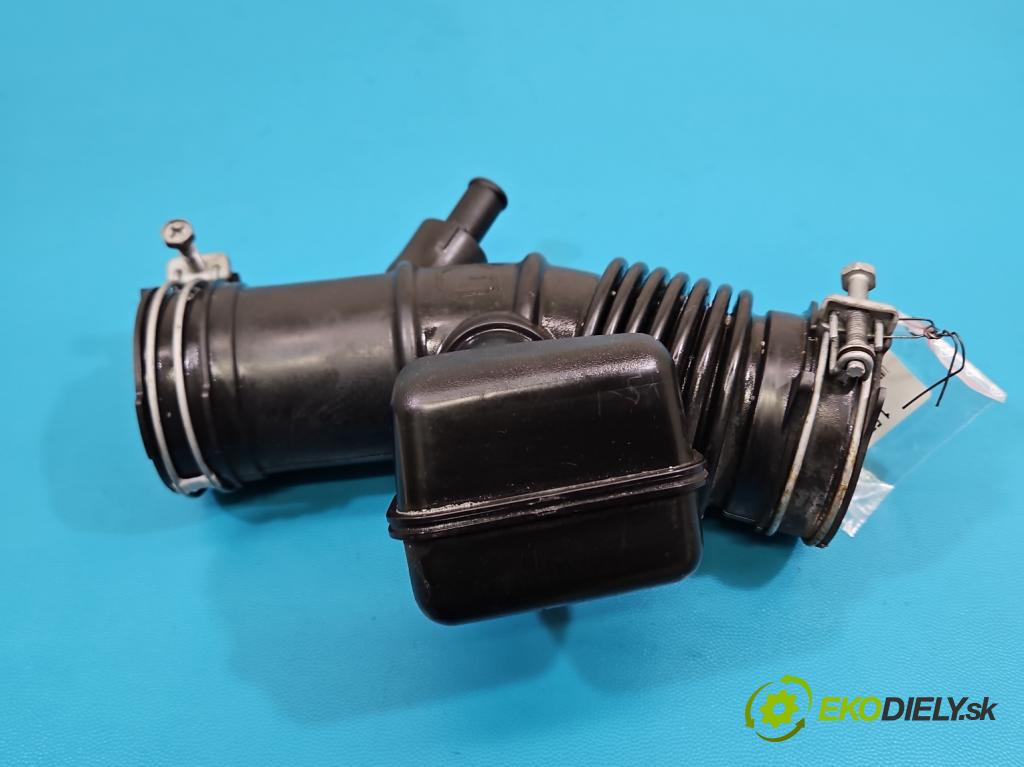 Toyota Corolla E21 2019- 1.5 12V 125 HP automatic 92 kW 1490 cm3 4- Trubka: 17880-F3010