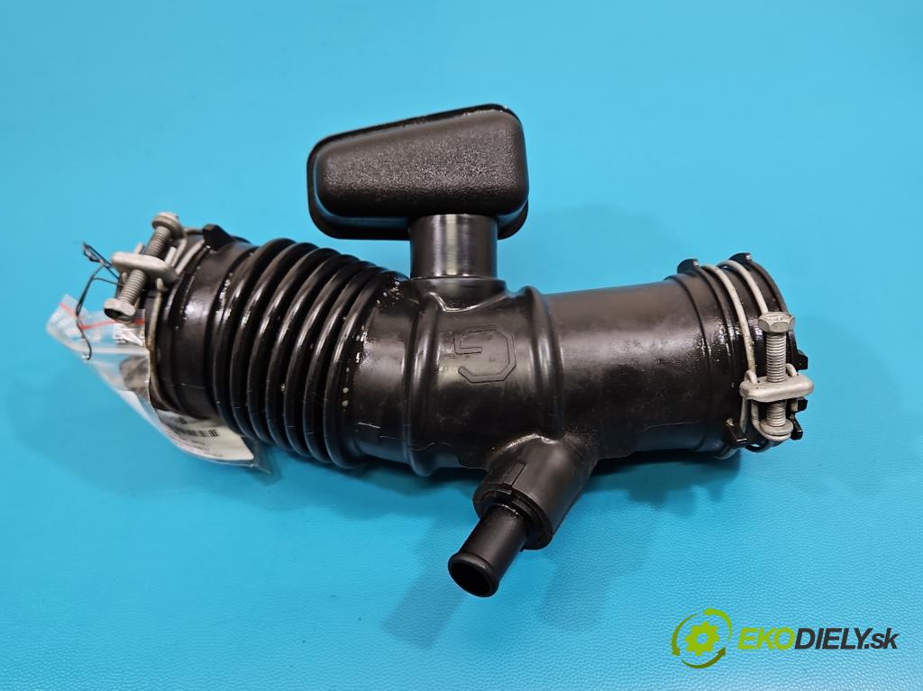 Toyota Corolla E21 2019- 1.5 12V 125 HP automatic 92 kW 1490 cm3 4- Trubka: 17880-F3010
