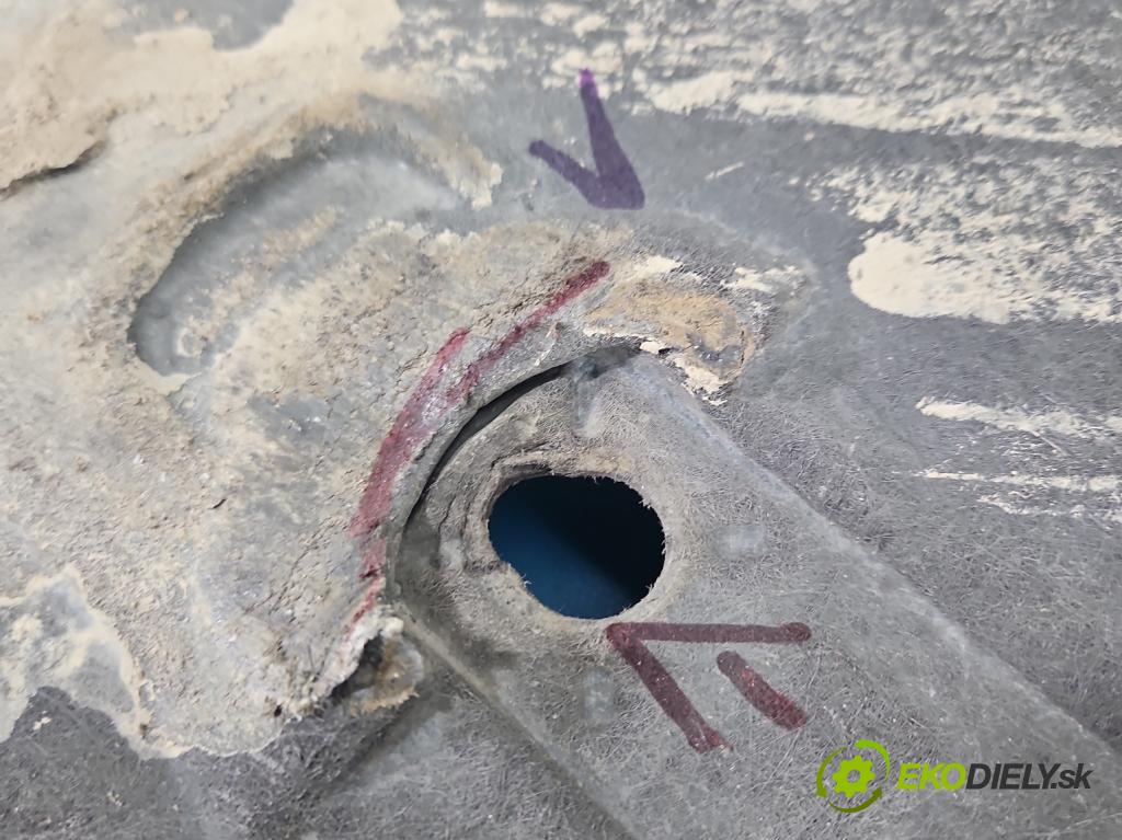 Toyota Corolla E21 2019- 1.5 12V 125 HP automatic 92 kW 1490 cm3 4- kryt 58165-02220