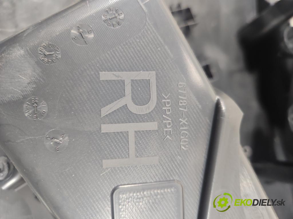 Toyota Corolla E21 2019- 1.5 12V 125 HP automatic 92 kW 1490 cm3 4- Čalounictví: dvere zadné pravé 67061-0Z420-C2