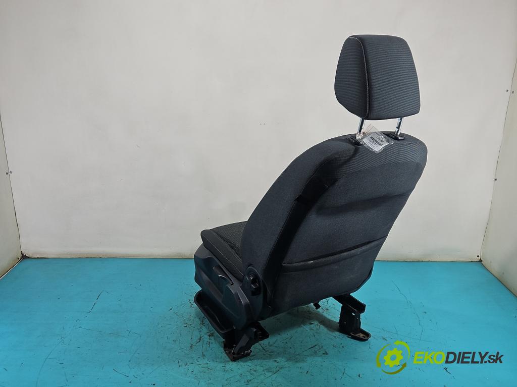 Ford C-Max II 2010-2019 1.0 EcoBoost: 125 hp manual 92 kW 998 cm3 5- Sedadlo levý  (Sedadlo)