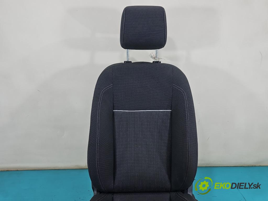 Ford C-Max II 2010-2019 1.0 EcoBoost: 125 hp manual 92 kW 998 cm3 5- Sedadlo levý  (Sedadlo)