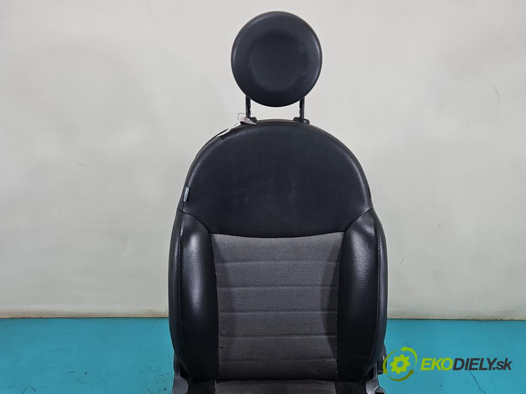 Fiat 500 2007-2020 1.3 jtd 75 HP manual 55 kW 1248 cm3 3- Sedačka pravý  (Sedadlo)