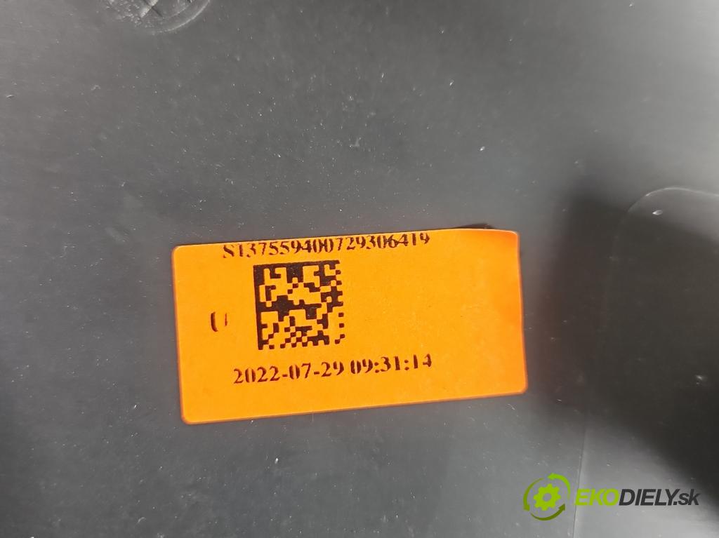 Toyota Corolla E21 2019- 1.5 12V 125 hp automatic 92 kW 1490 cm3 4- kryt plastová 62551-02720