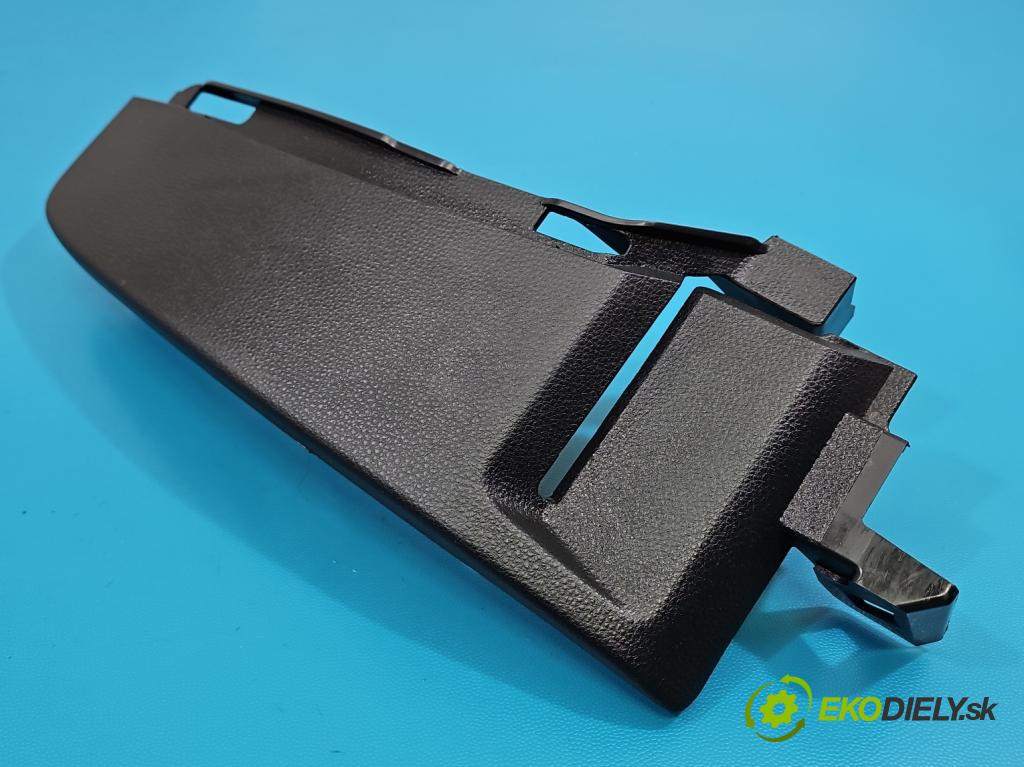 Toyota Corolla E21 2019- 1.5 12V 125 HP automatic 92 kW 1490 cm3 4- kryt plast 64302-02060