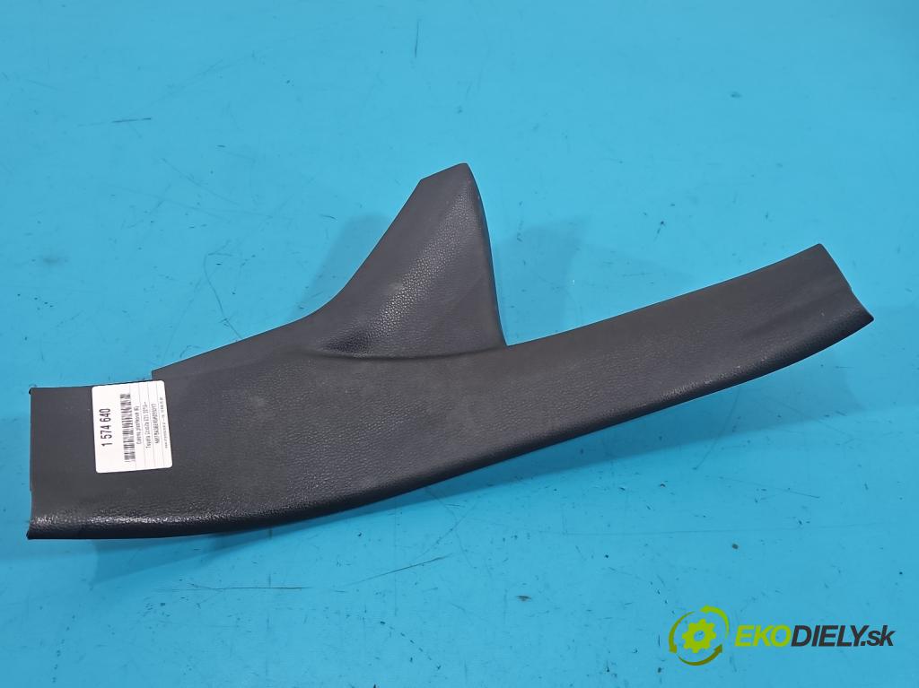 Toyota Corolla E21 2019- 1.5 12V 125 hp automatic 92 kW 1490 cm3 4- kryt plastová 67917-02450