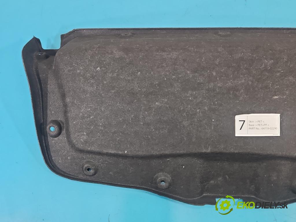 Toyota Corolla E21 2019- 1.5 12V 125 HP automatic 92 kW 1490 cm3 4- Čalounictví: kufrové dvere 64719-02290