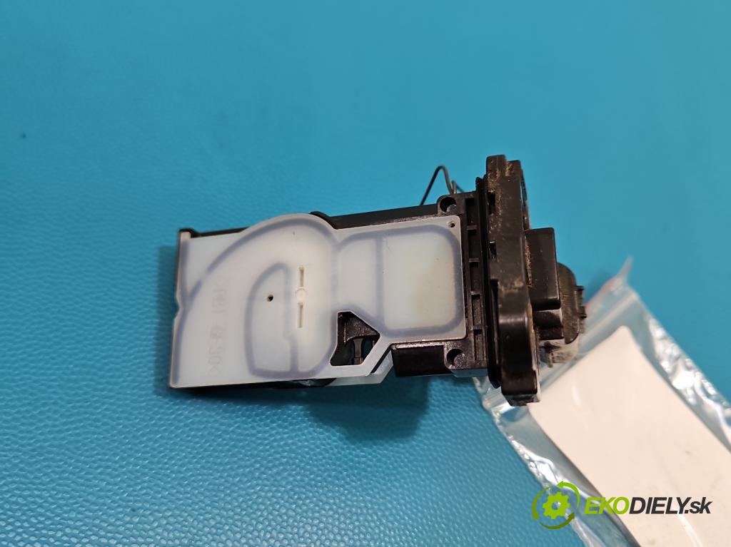 Toyota Corolla E21 2019- 1.5 12V 125 HP automatic 92 kW 1490 cm3 4- průtokoměr: 22204-24010 (Váha vzduchu)