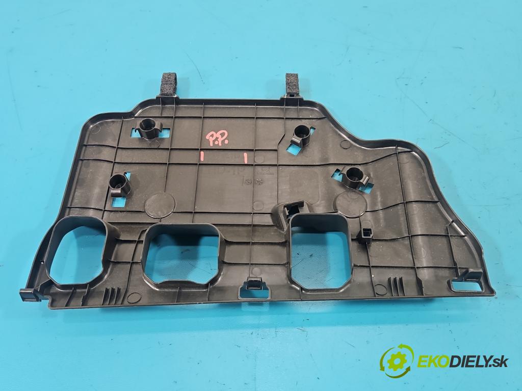 Toyota Corolla E21 2019- 1.5 12V 125 hp automatic 92 kW 1490 cm3 4- kryt plastová 55607-02310