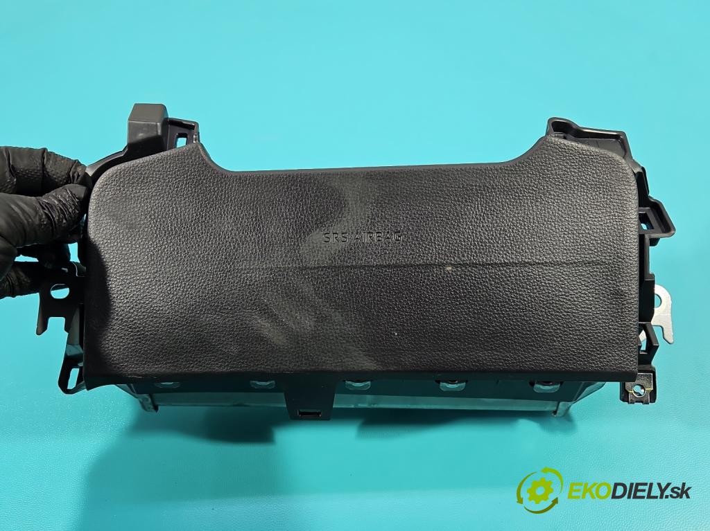 Toyota Corolla E21 2019- 1.5 12V 125 HP automatic 92 kW 1490 cm3 4- airbag vzduch: 2J2E07522M5M