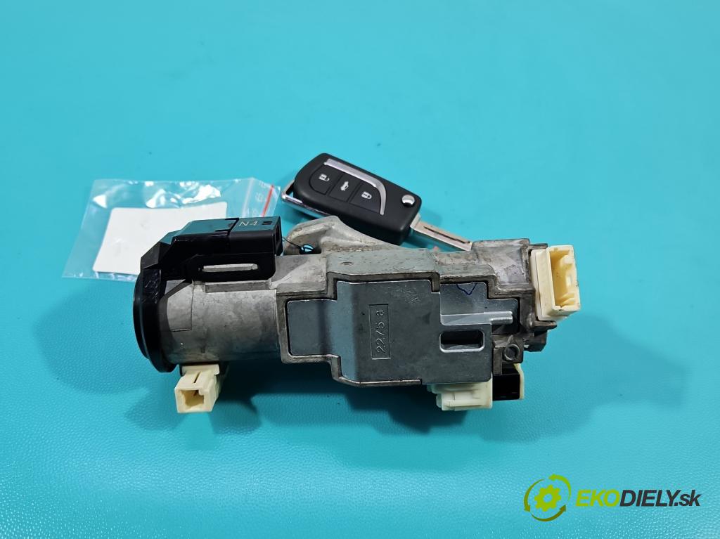 Toyota Corolla E21 2019- 1.5 12V 125 HP automatic 92 kW 1490 cm3 4- Spínačka 45020-02-14 (Spínacia skrinka)