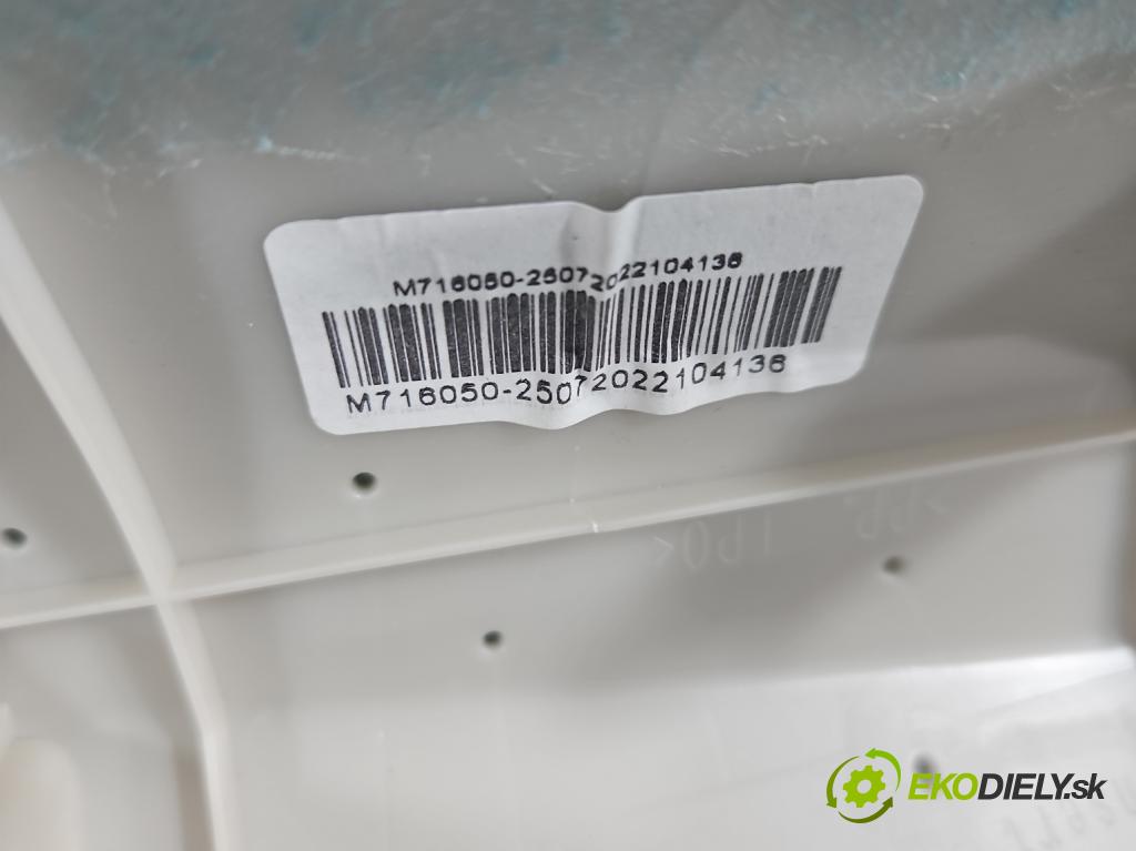 Toyota Corolla E21 2019- 1.5 12V 125 HP automatic 92 kW 1490 cm3 4- kryt plast 55470-02690