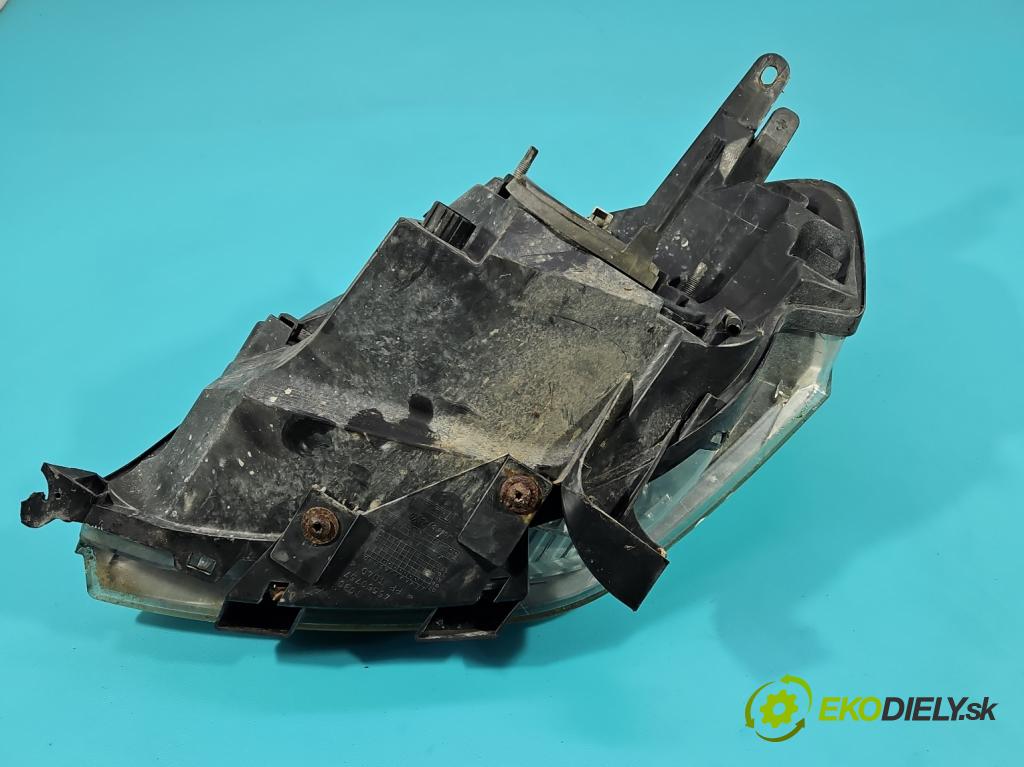 Peugeot Bipper 1.4 hdi 68 HP manual 50 kW 1399 cm3 5- Reflektor: pravý  (Svetlo predné pravé)