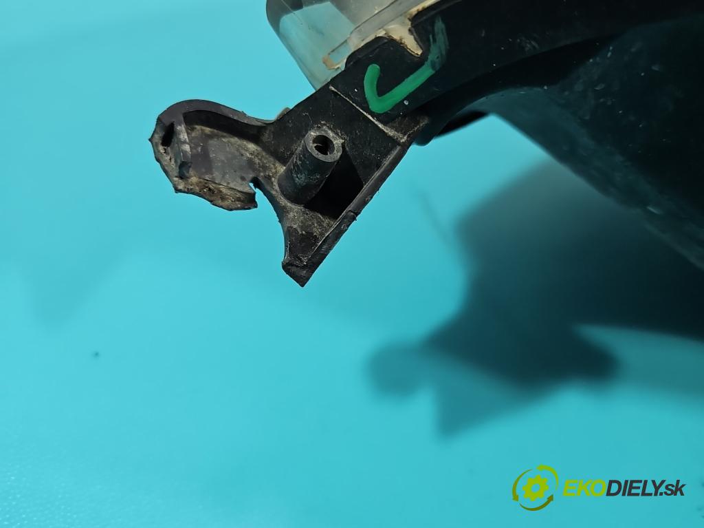 Peugeot Bipper 1.4 hdi 68 HP manual 50 kW 1399 cm3 5- Reflektor: pravý  (Svetlo predné pravé)