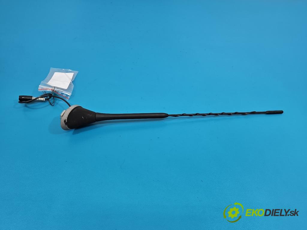 Fiat 500 2007-2020 1.3 jtd 75 HP manual 55 kW 1248 cm3 3- Antena